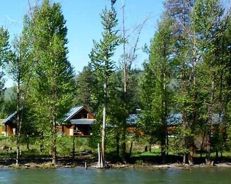 Methow River Lodge Cabins Winthrop Exterior photo